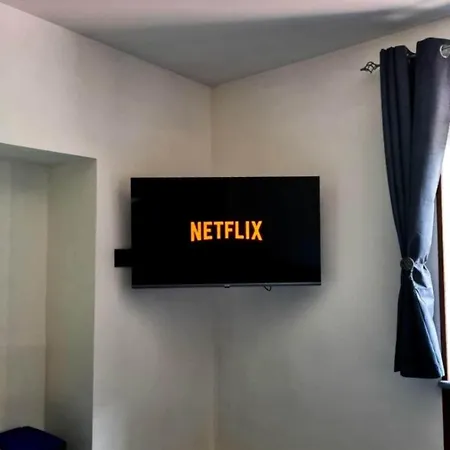 Borgo Emilius - Cir 0053 Feriehus Villefranche