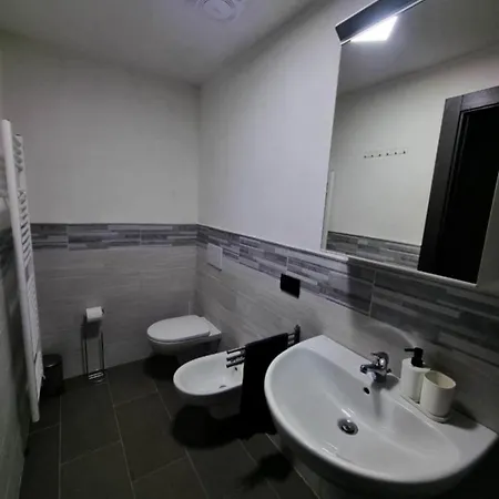 Borgo Emilius - Cir 0053 Feriehus