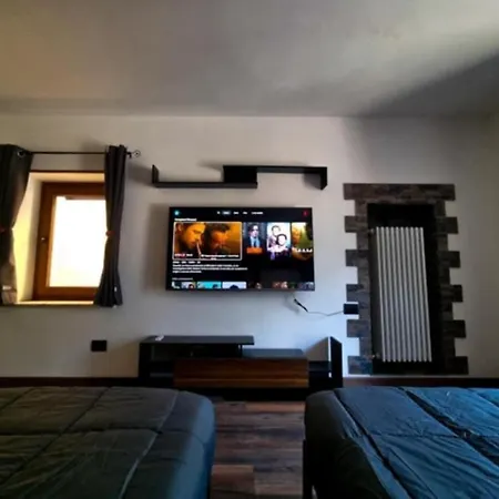 Borgo Emilius - Cir 0053 Feriehus *