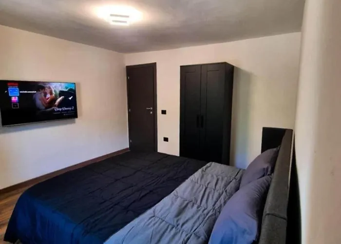 Borgo Emilius - Cir 0053 *